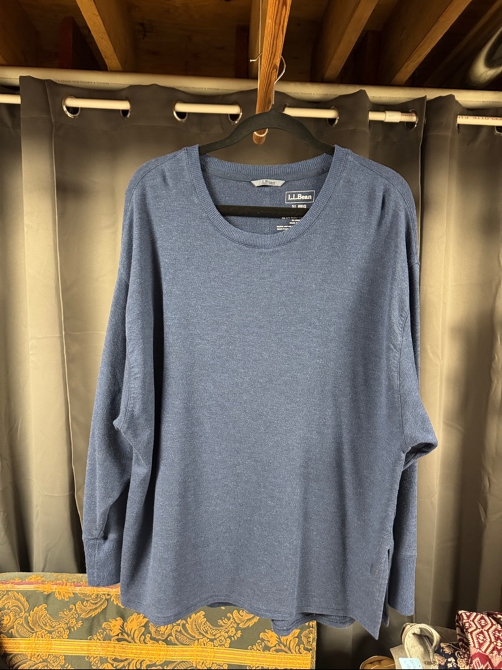 L.L. Bean Men's Navy Long-Sleeve Crewneck Shirt